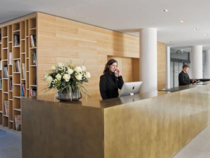 Отель Wyndham Berlin Excelsior Экстерьер фото